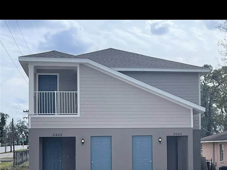1134 Sycamore St — Photo 1