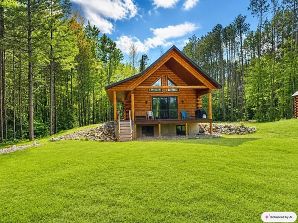 N11592 Woodland Dr, Tomahawk, WI 54487