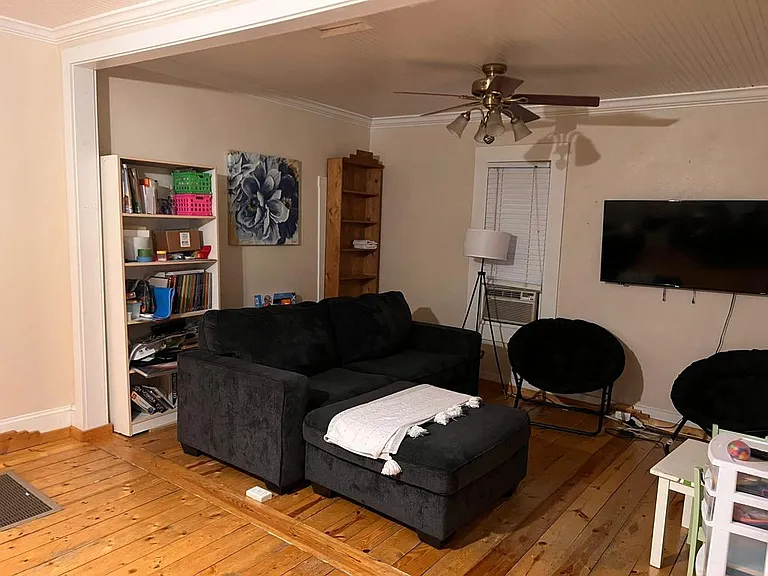 3313 W Kiowa St #B — Photo 6