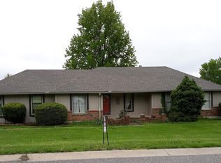 5605 W 165th St, Stilwell, KS 66085