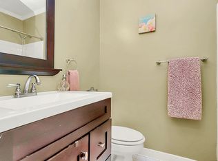 8924 Rittenhouse Cir, Charlotte, NC 28270