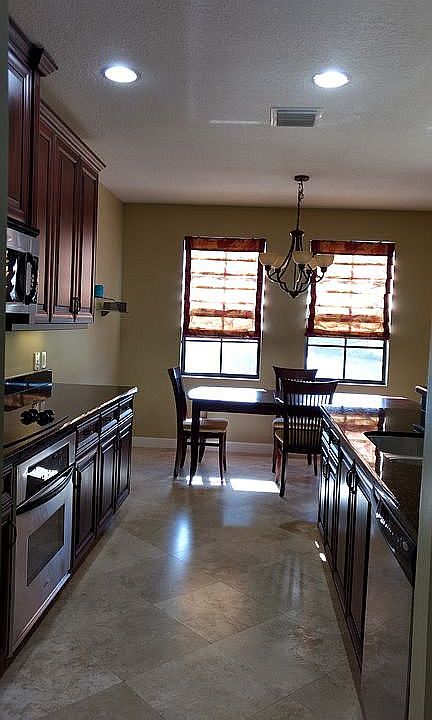 1st image of 181 W Astor Cir