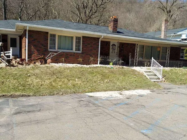 630 S Hoffman Blvd, Ashland, PA 17921