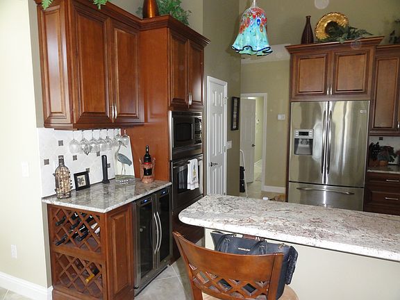 3rd image of 14248 Pine Island Dr