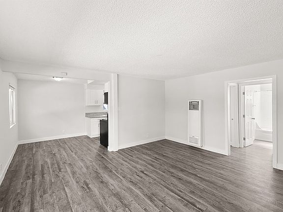 4th image of 5558 Dairy Ave