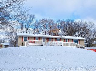 14140 35th Ave N, Plymouth, MN 55447
