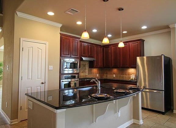 2nd image of 4424 Angelico Ln