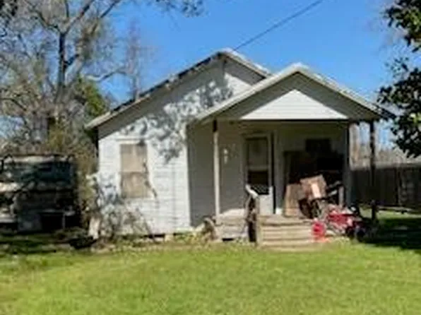 145 Grand Ave, Lake Arthur, LA 70549