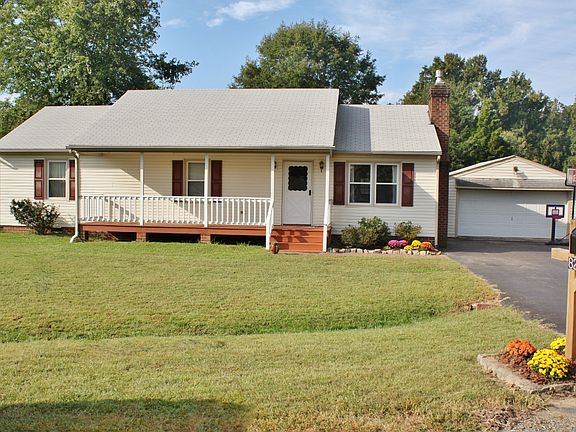 2nd image of 8205 Tiffany Ln