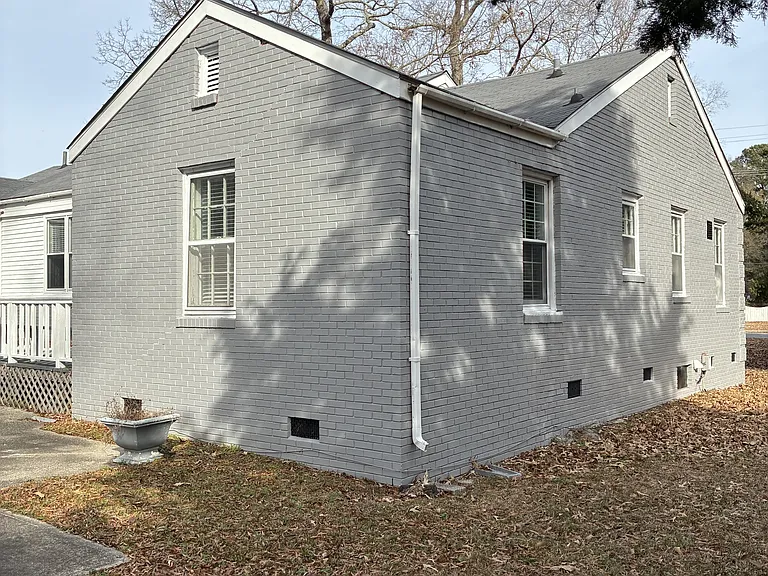 3348 N Pitt St — Photo 4