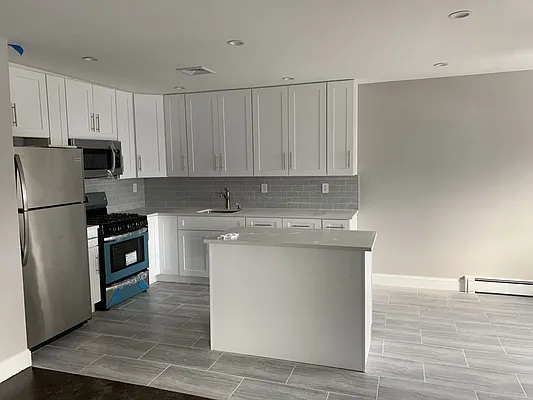 Rented by Gama Group | media 30