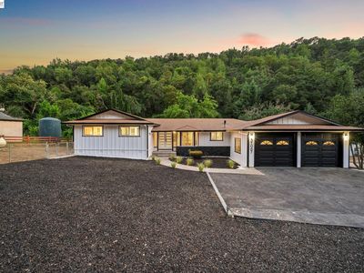 31067 Palomares Rd, Castro Valley, CA, 94552