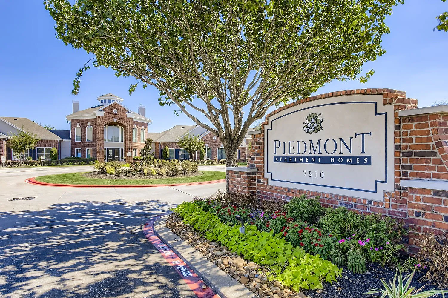 Piedmont Apartments — Photo 3