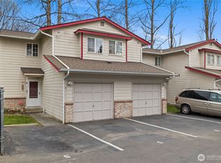 126 W Casino Rd APT 5, Everett, WA 98204