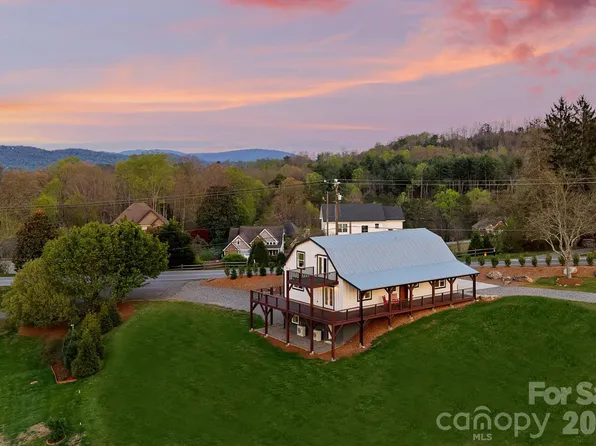 234 Erwin Hills Rd, Asheville, NC 28806