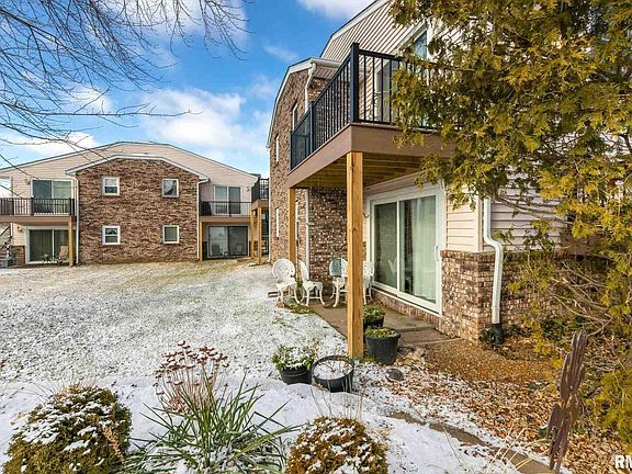 3rd image of 2019 E 38th Street Pl