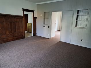 319 W Adams St #1, Macomb, IL 61455