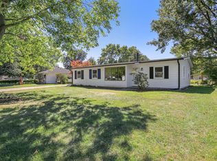 1405 Rosewood Dr, Champaign, IL