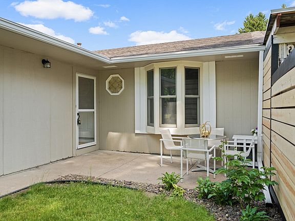 2nd image of 20468 Iberia Ave