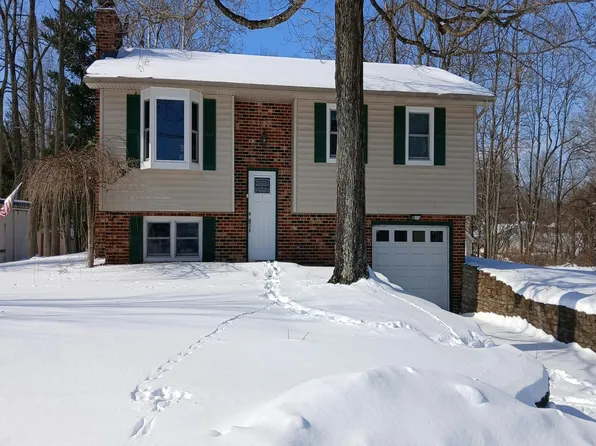 9750 Front St, Dillsboro, IN 47018