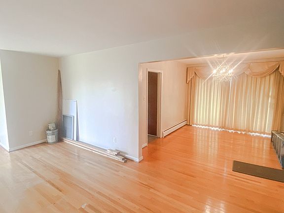 2nd image of 16 High St