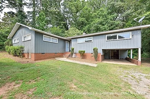 217 Bennett St Photo 1