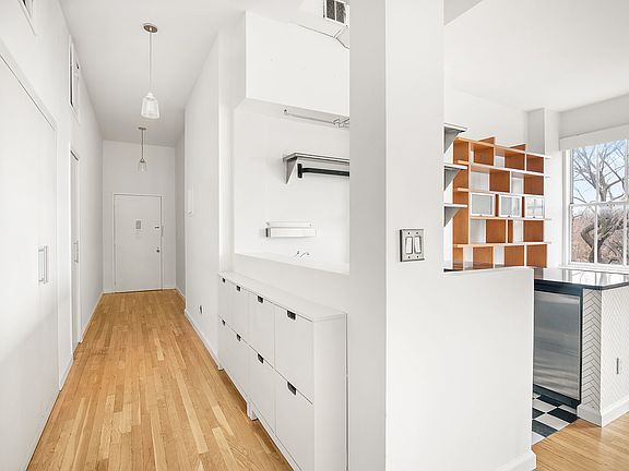 5th image of 143 Avenue B APT 4F