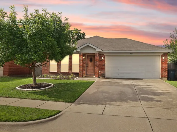 748 Nelson Pl, Burleson, TX 76028