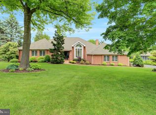 3344 Carnoustie Dr, Chambersburg, PA