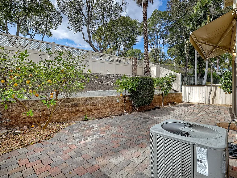 2979 W Canyon Ave W #C — Photo 24
