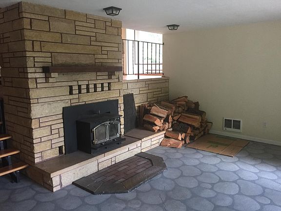 4th image of 140 W Vista Way