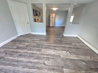 6 Lawrence Rd #105-2E, Derry, NH 03038