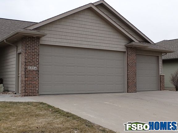 Three Stall Garage with Extra Deep Third Stall