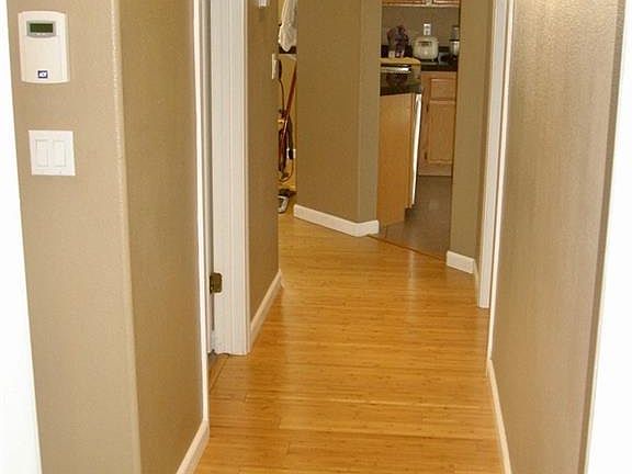 4th image of 10361 Bent Willow Ave