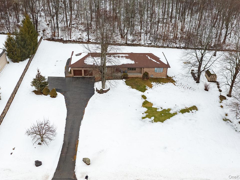 1st image of 21 Lounsbury Drive