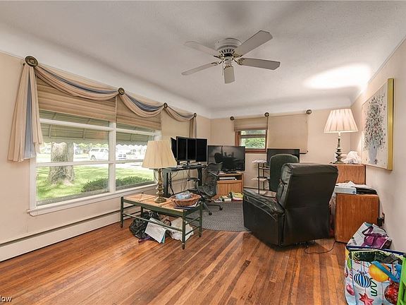 5th image of 6751 Fitch Rd