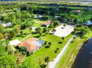 17218 Shetland Ln, Loxahatchee, FL 33470