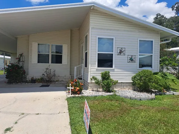 6207 Mission Viejo Dr, Zephyrhills, FL 33542