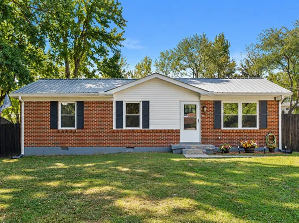 103 Mae Cir, Dickson, TN 37055