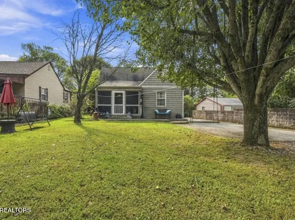 2830 Conner Dr, Knoxville, TN 37918
