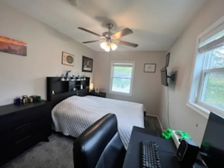 420 Walnut St — Photo 17