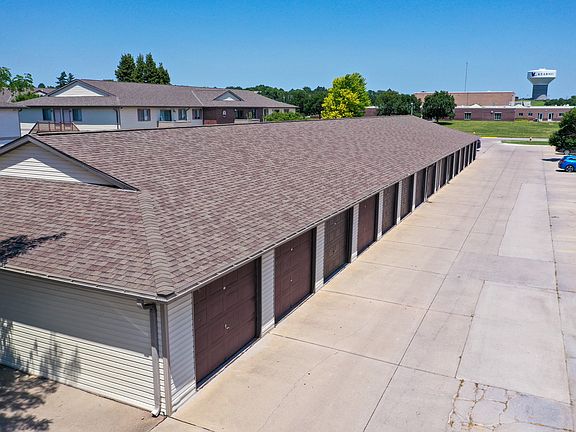 Garages for rent