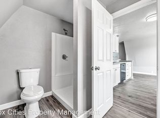1109 Day St, Green Bay, WI 54302