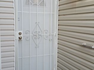 6 Lakeshore Dr NE, Albuquerque, NM 87112