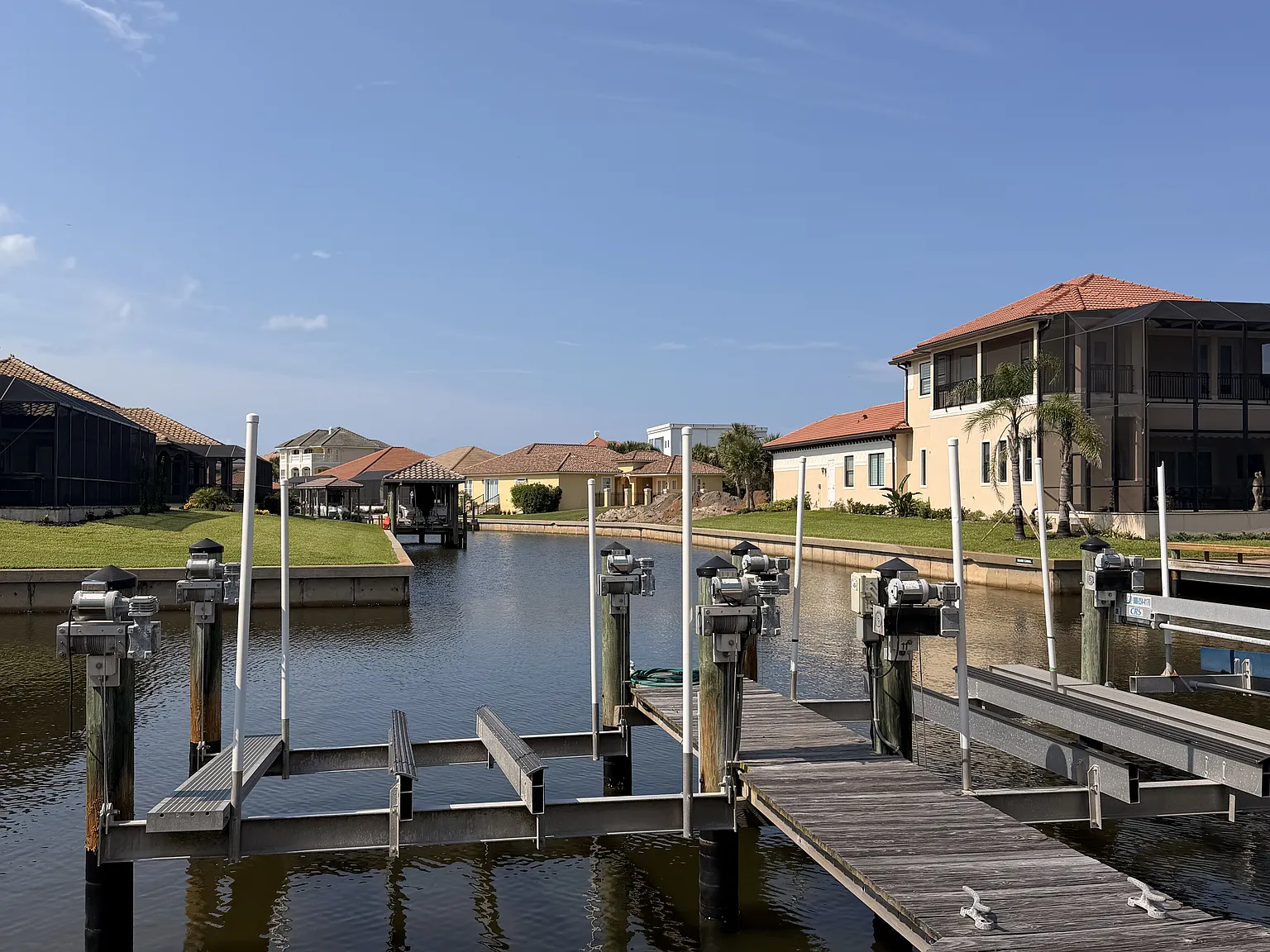 3 bed, 1874 sqft, $3,490 — Photo 2