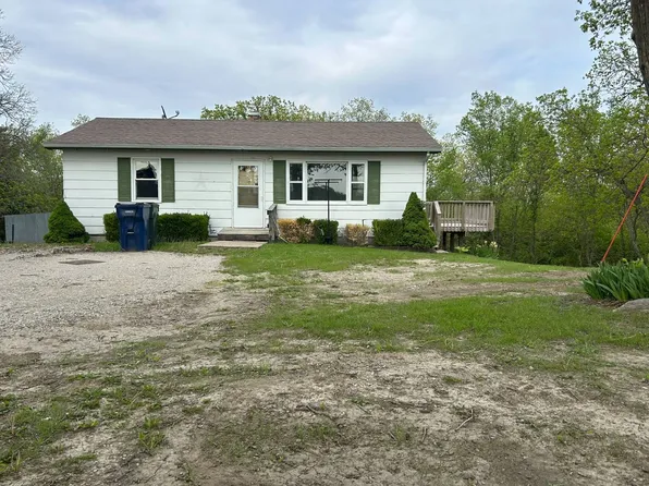 19700 Lakeview Rd, Leon, IA 50144