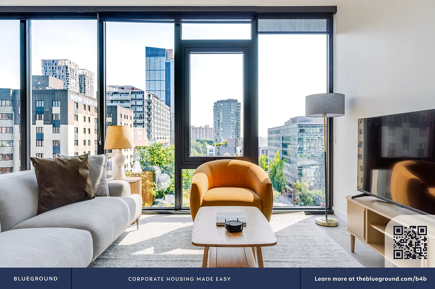 2 bed, 2.0 bath, 1001 sqft, $4,210 — Photo 4