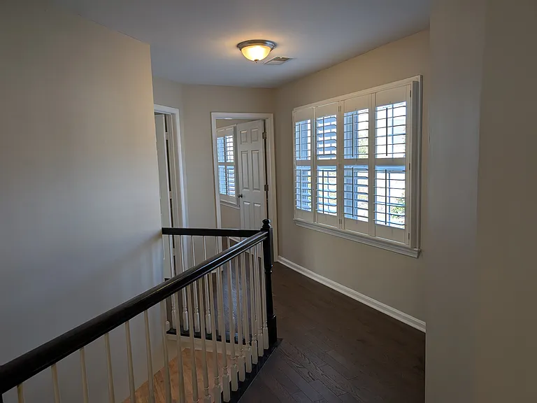 16004 Kings Mountain Rd — Photo 21