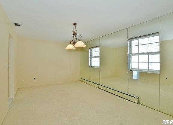 5th image of 7 Wedgewood Dr