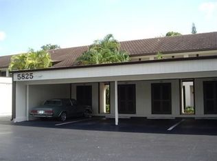 5825 Rattlesnake Hamm Rd #101, Naples, FL 34114